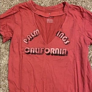 Red distressed cropped tee